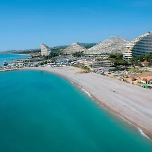 venus-marina-baie-des-anges.fr-provencehotel.com/